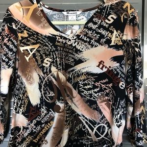 Peter Nygard long sleeve top